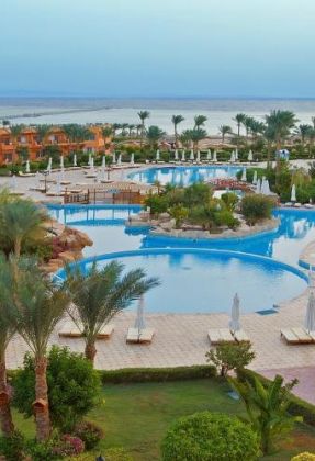 AMWAJ OYOUN RESORT & CASINO