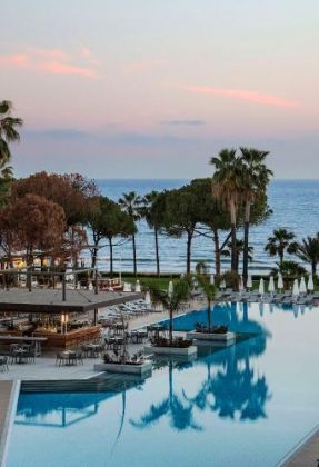 ACANTHUS CENNET BARUT COLLECTION