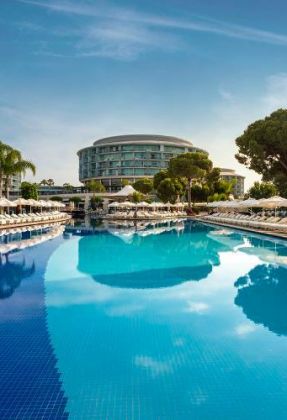 CALISTA LUXURY RESORT