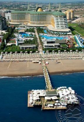 DELPHIN IMPERIAL