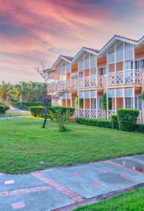 EUPHORIA PALM BEACH RESORT
