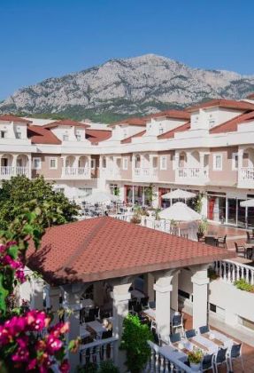 VIKING GARDEN HOTEL & SPA