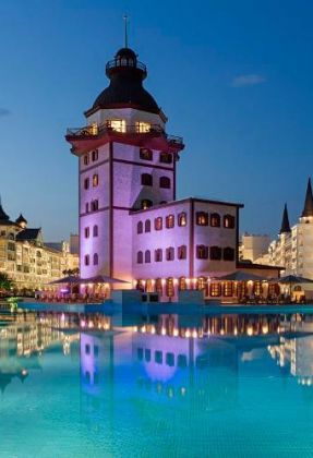 TITANIC MARDAN PALACE