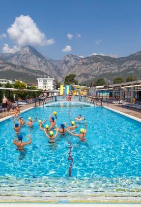 CLUB HOTEL BELPINAR