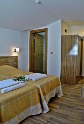 NAR HOTEL