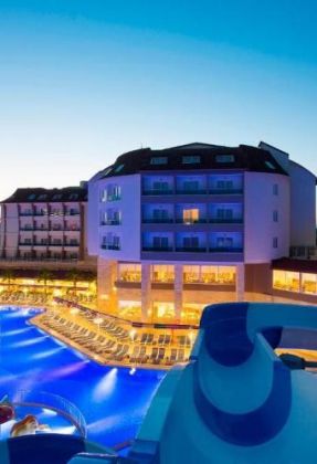 RAMADA RESORT BY WYNDHAM SIDE