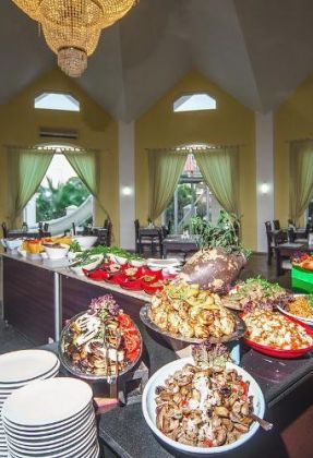 LARISSA INN HOTEL