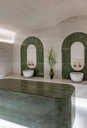 MINOS AMBASSADOR ALL SUITES & SPA
