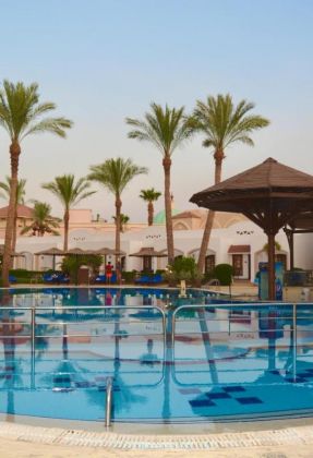 CORAL HILLS RESORT
