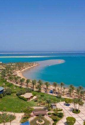 PALM ROYALE RESORT SOMA BAY