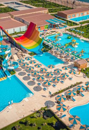 HAWAII PARADISE AQUA PARK RESORT