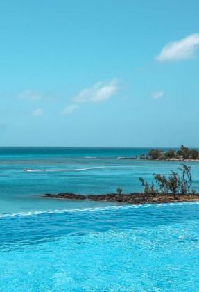 OCEAN V HOTEL MAURITIUS (ADULT-ONLY 16+)