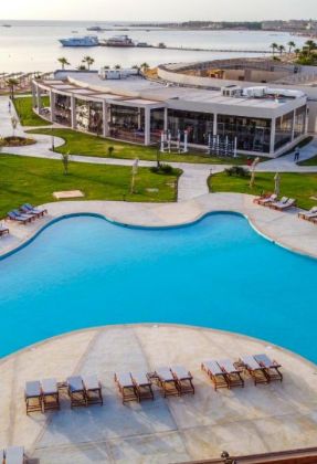 XANADU MAKADI BAY