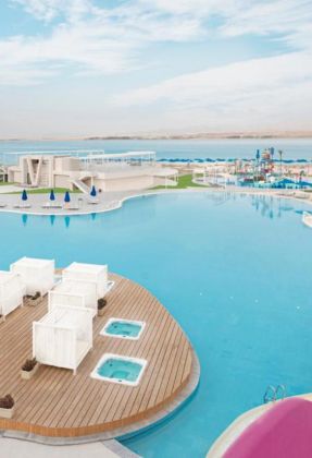 THE V LUXURY RESORT SAHL HASHEEDH