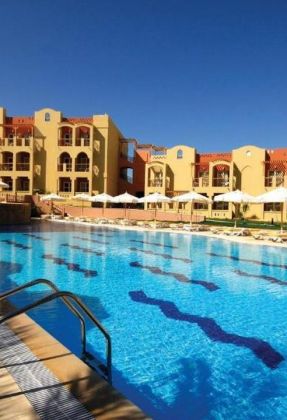 Marina Plaza Hotel Tala Bay