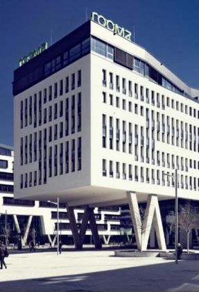 Roomz Vienna Superior или подобен