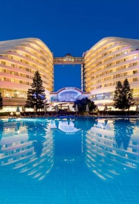 Miracle Resort Hotel