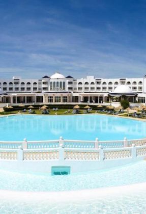 Golden Tulip Taj Sultan Premium