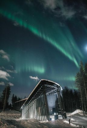 Nova Skyland Hotel